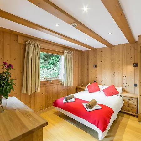 Les Chosalets Chalet Sleeps 12 Domek alpejski Chamonix