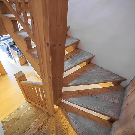Domek alpejski Les Chosalets Chalet Sleeps 12