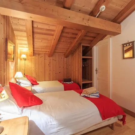 Les Chosalets Chalet Sleeps 12 Domek alpejski Chamonix